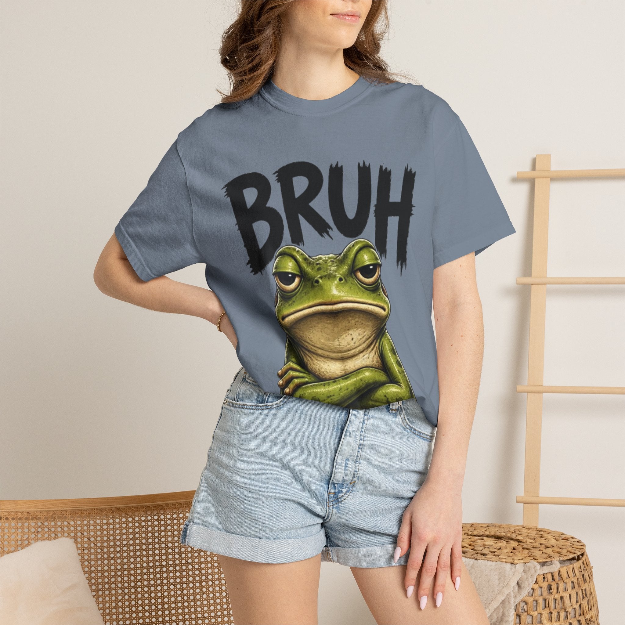 Bruh Frog T-Shirt Funny Grumpy Frog Graphic Tee