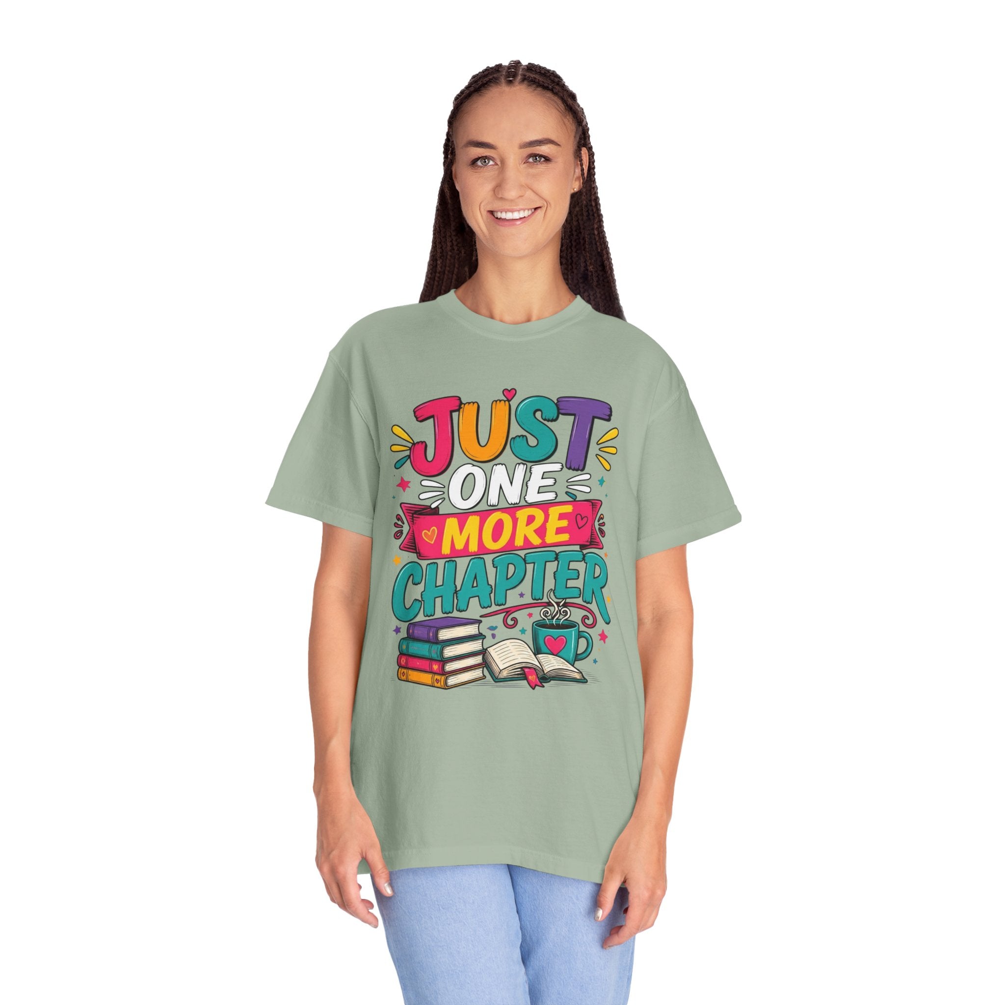 T-Shirt  Just One More Chapter Book Lover Graphic Tee