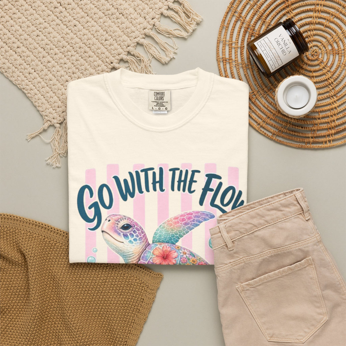 T-Shirt Go With The Flow Floral Sea Turtle Graphic Tee
