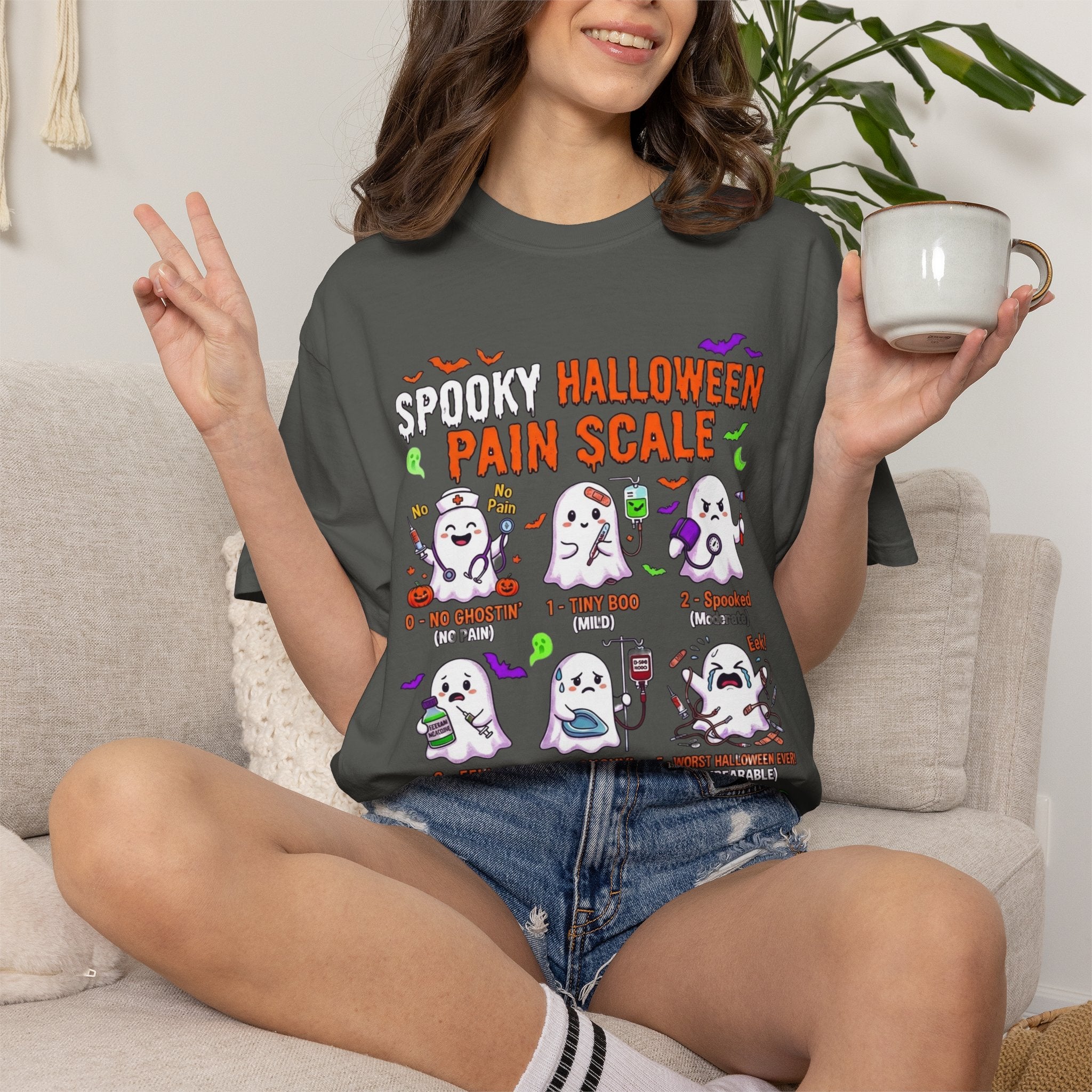 Halloween Ghost Pain Scale T-Shirt Spooky Halloween Pain Scale Nurse Funny Tee