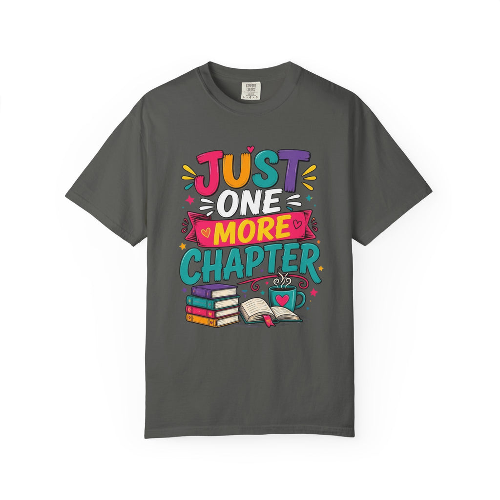 T-Shirt  Just One More Chapter Book Lover Graphic Tee