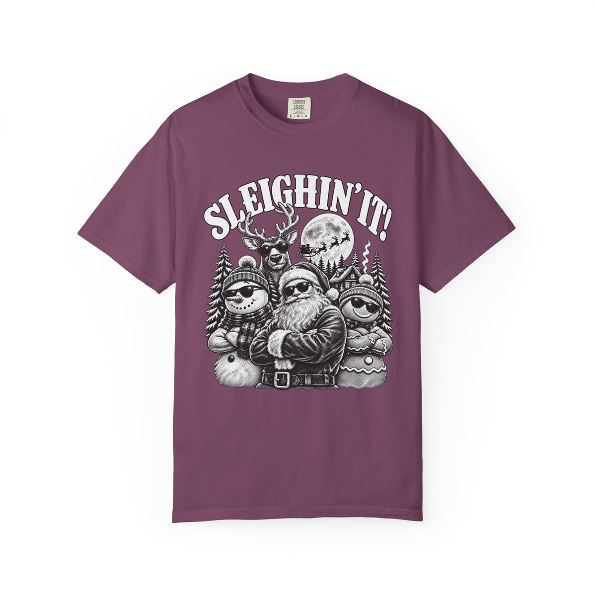 Sleighin It Funny Christmas Shirt, Vintage Santa Graphic Tee, Retro Christmas T-Shirt, Funny Holiday Shirt, Christmas Gift for Men Women