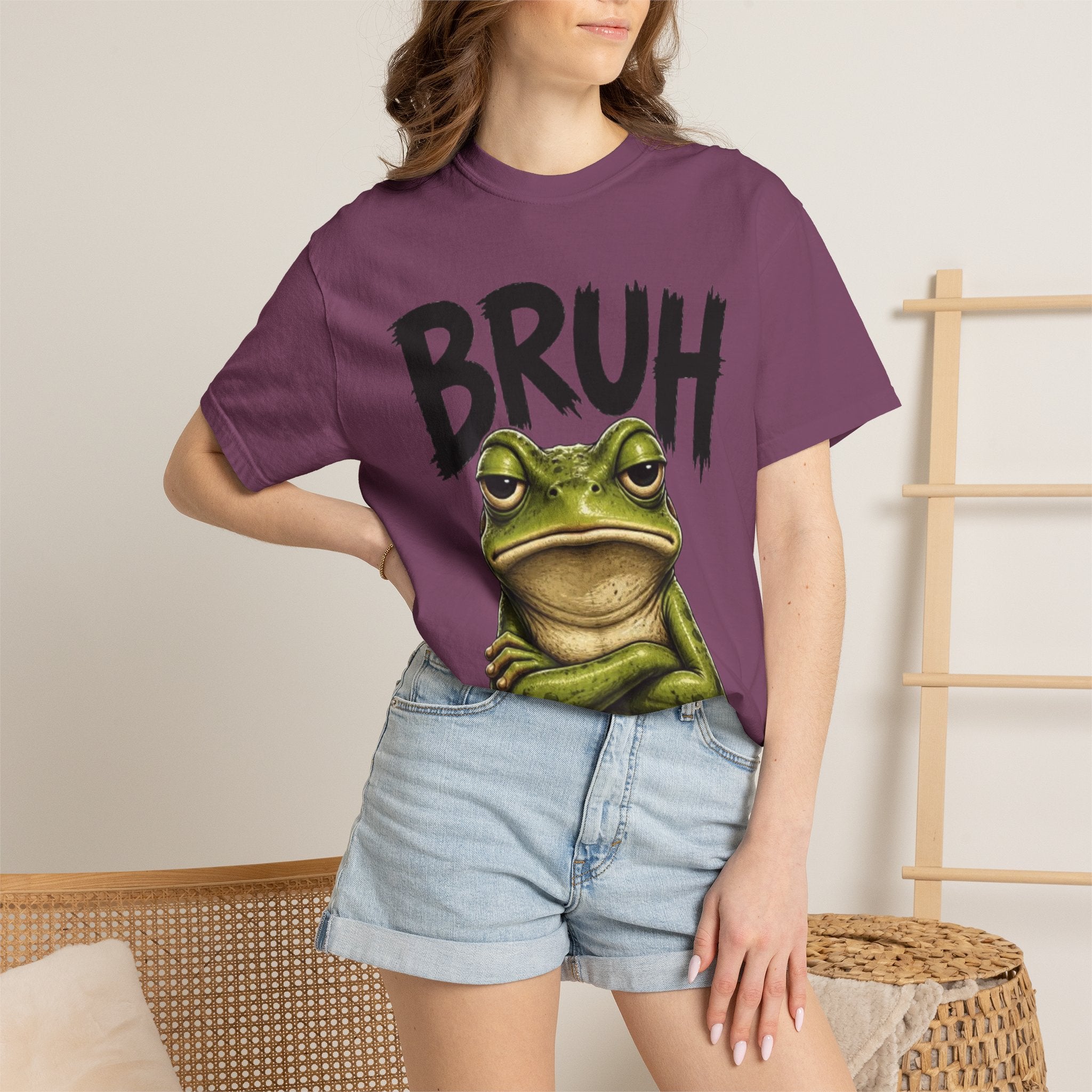 Bruh Frog T-Shirt Funny Grumpy Frog Graphic Tee