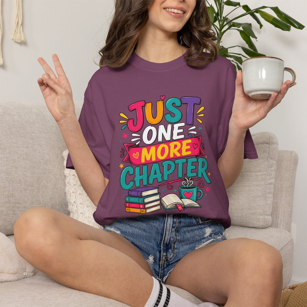 T-Shirt  Just One More Chapter Book Lover Graphic Tee