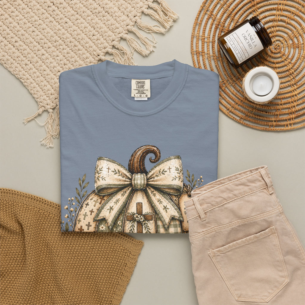 Pumpkin Blessings Tee Rustic Autumn Pumpkin with Grateful Heart Design