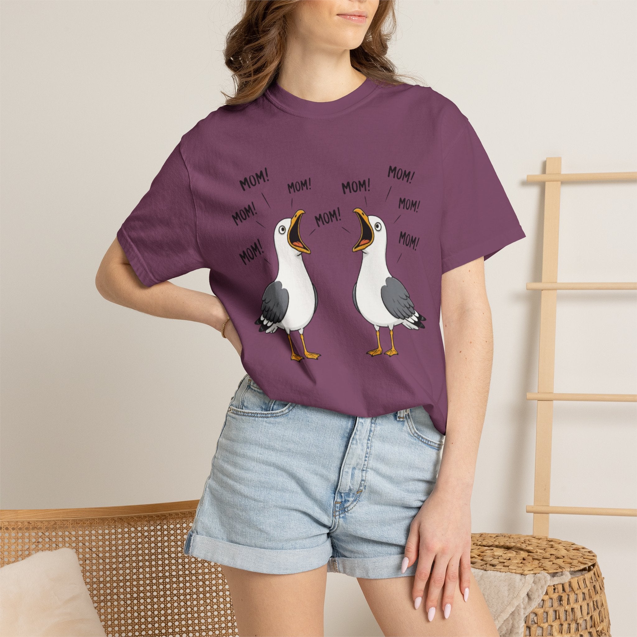Seagull MOM MOM MOM Graphic T Shirt