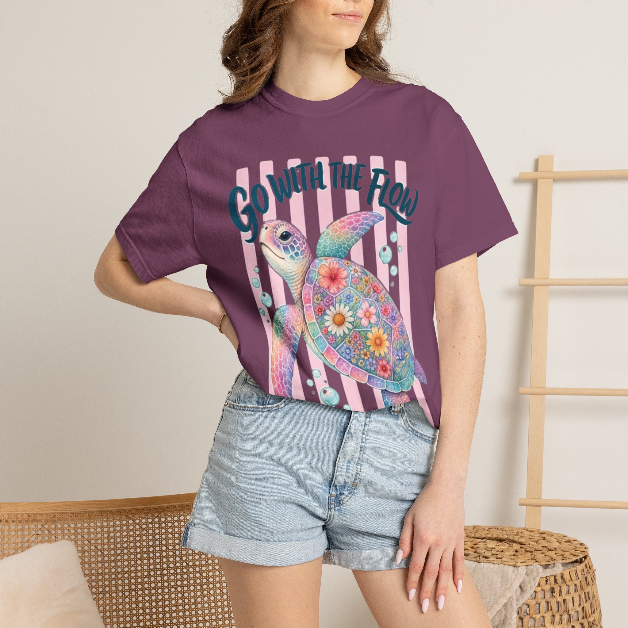 T-Shirt Go With The Flow Floral Sea Turtle Graphic Tee