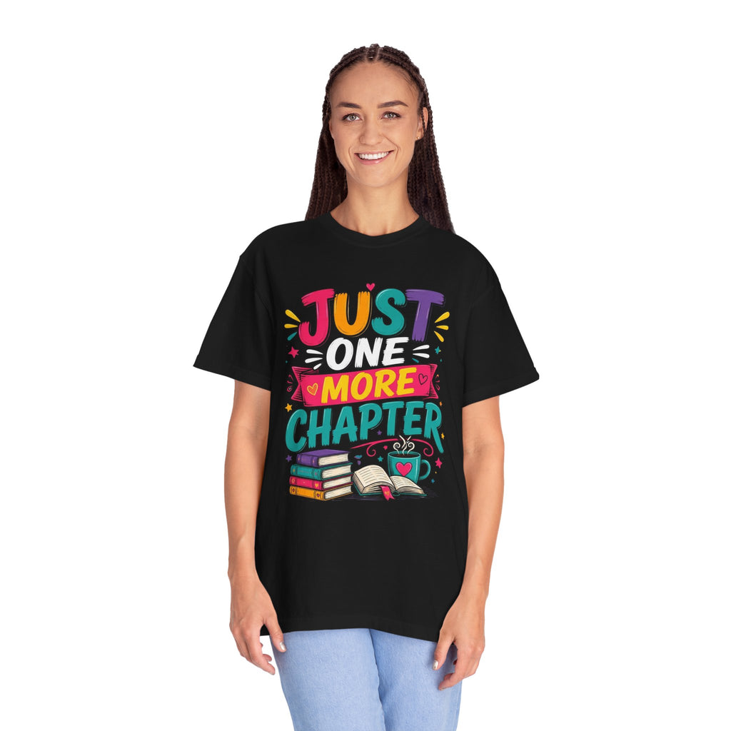 T-Shirt  Just One More Chapter Book Lover Graphic Tee