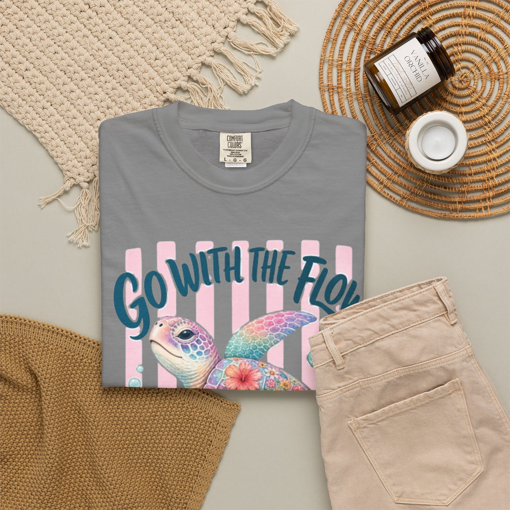 T-Shirt Go With The Flow Floral Sea Turtle Graphic Tee