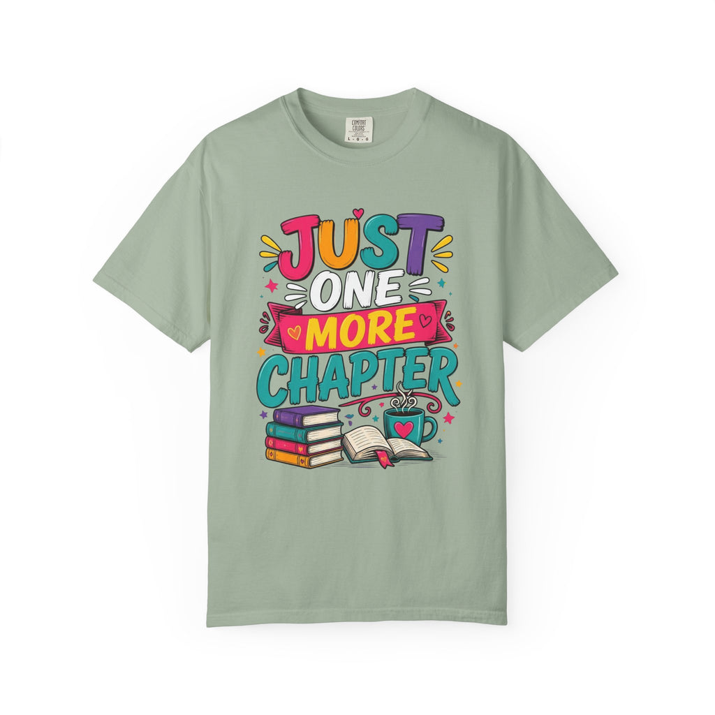 T-Shirt  Just One More Chapter Book Lover Graphic Tee