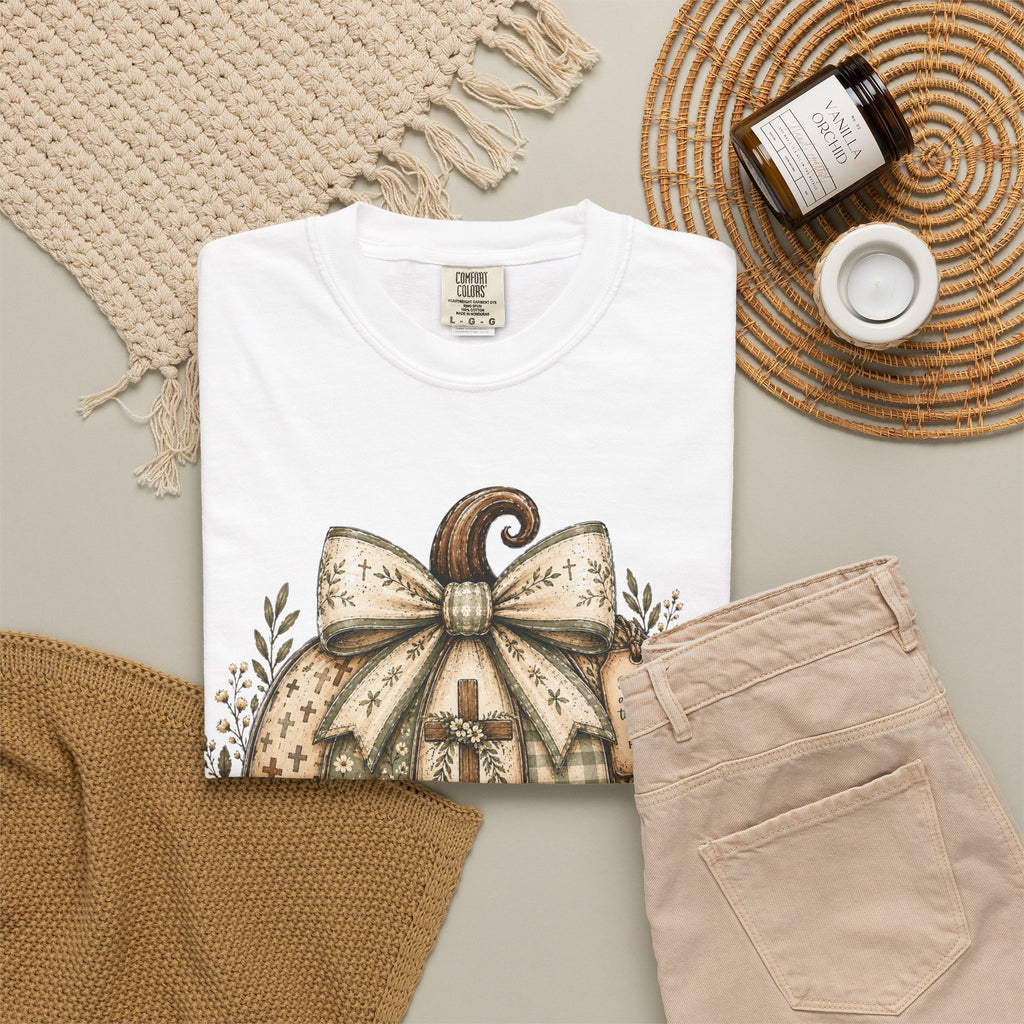 Pumpkin Blessings Tee Rustic Autumn Pumpkin with Grateful Heart Design